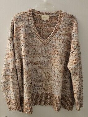 Cupio Speckled V-Neck Cozy Knit Sweater in Cream and Brown
